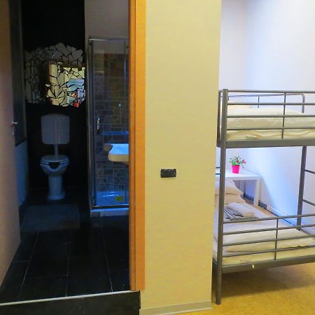 Panda Hostel Milan Bagian luar foto