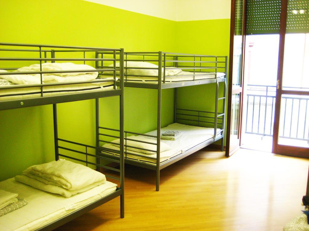 Panda Hostel Milan Ruang foto