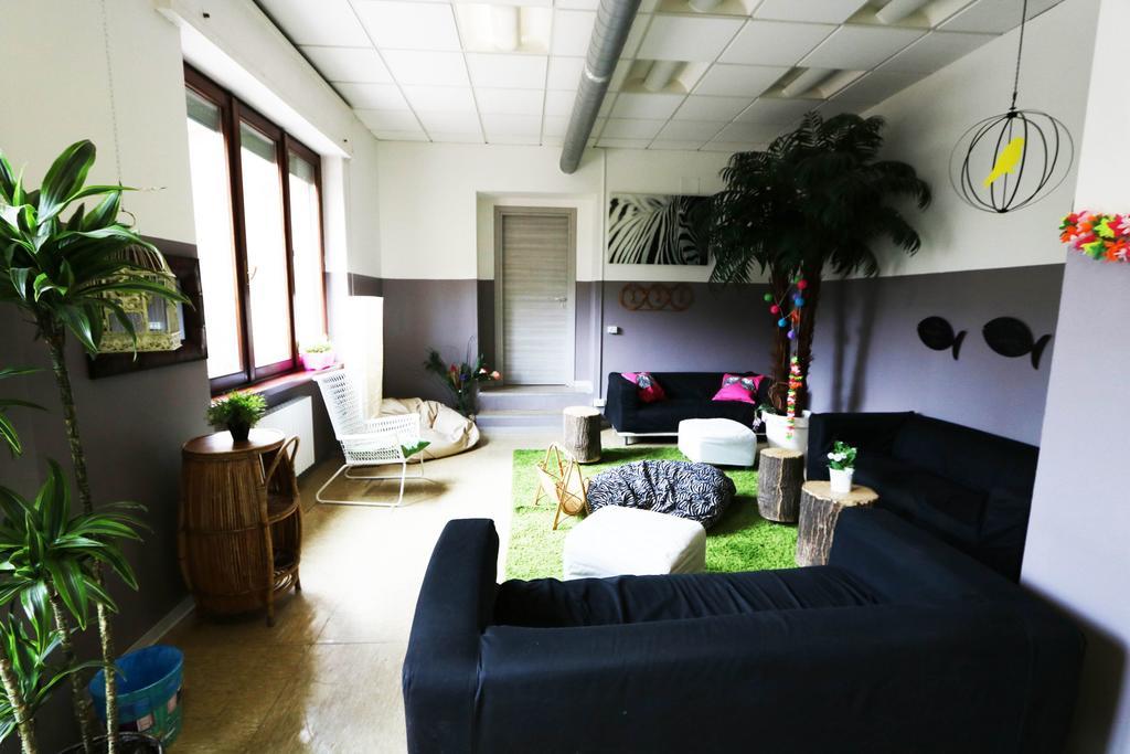 Panda Hostel Milan Bagian luar foto