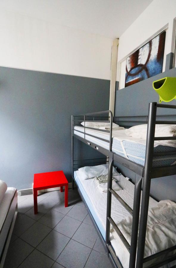 Panda Hostel Milan Bagian luar foto