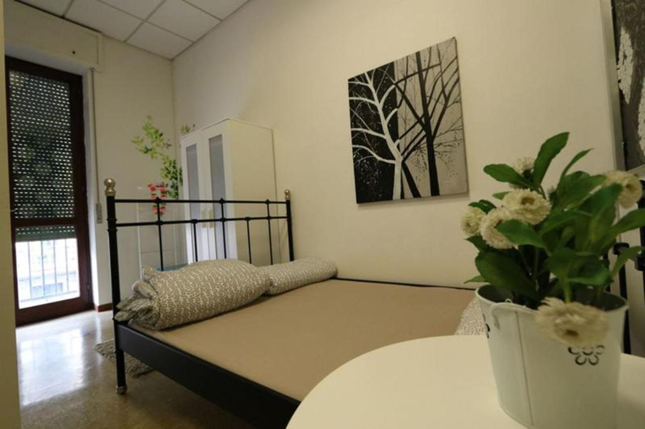 Panda Hostel Milan Bagian luar foto